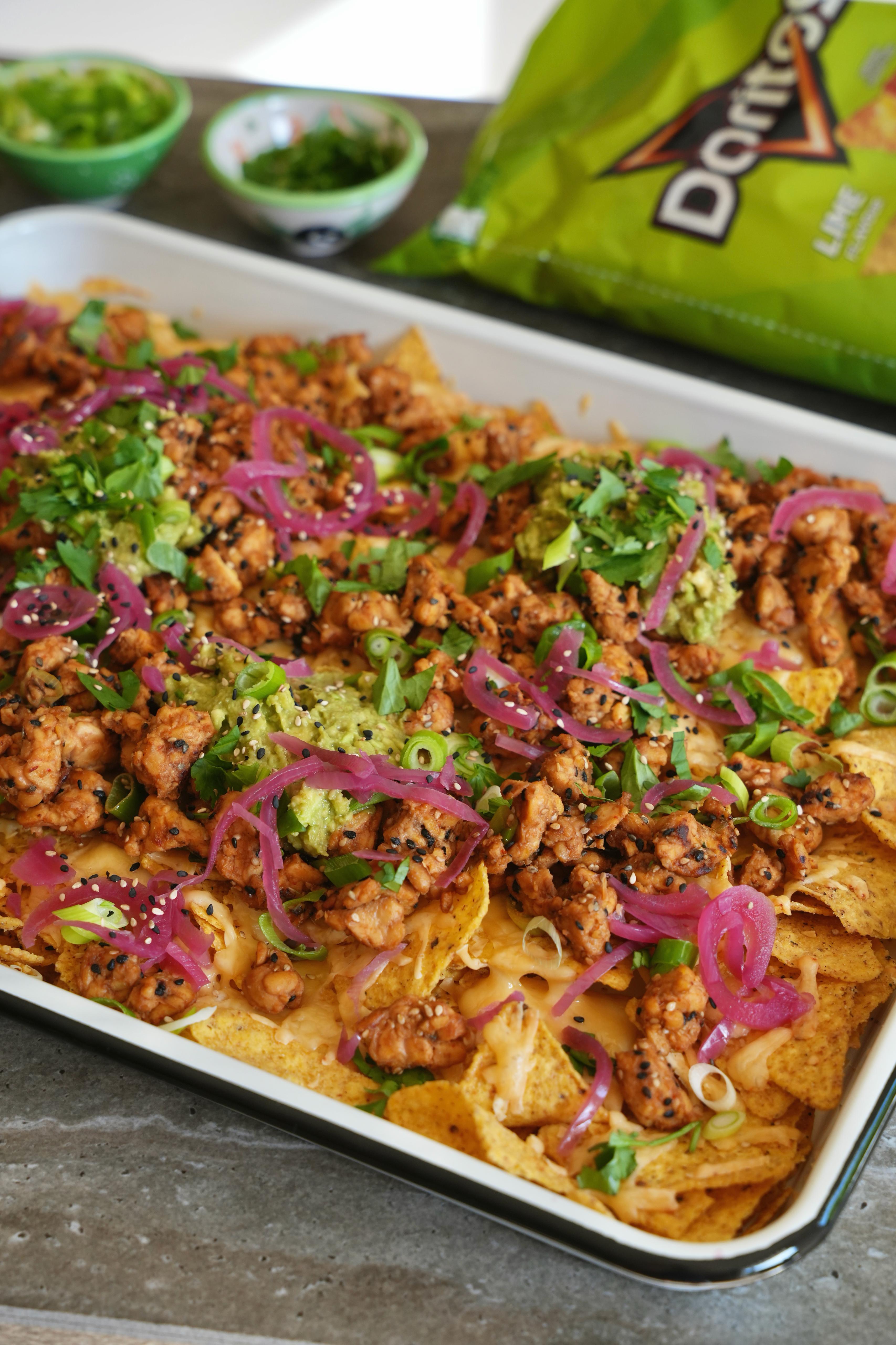 Doritos® Loaded met Sticky Tempeh en Limoen Guacamole
